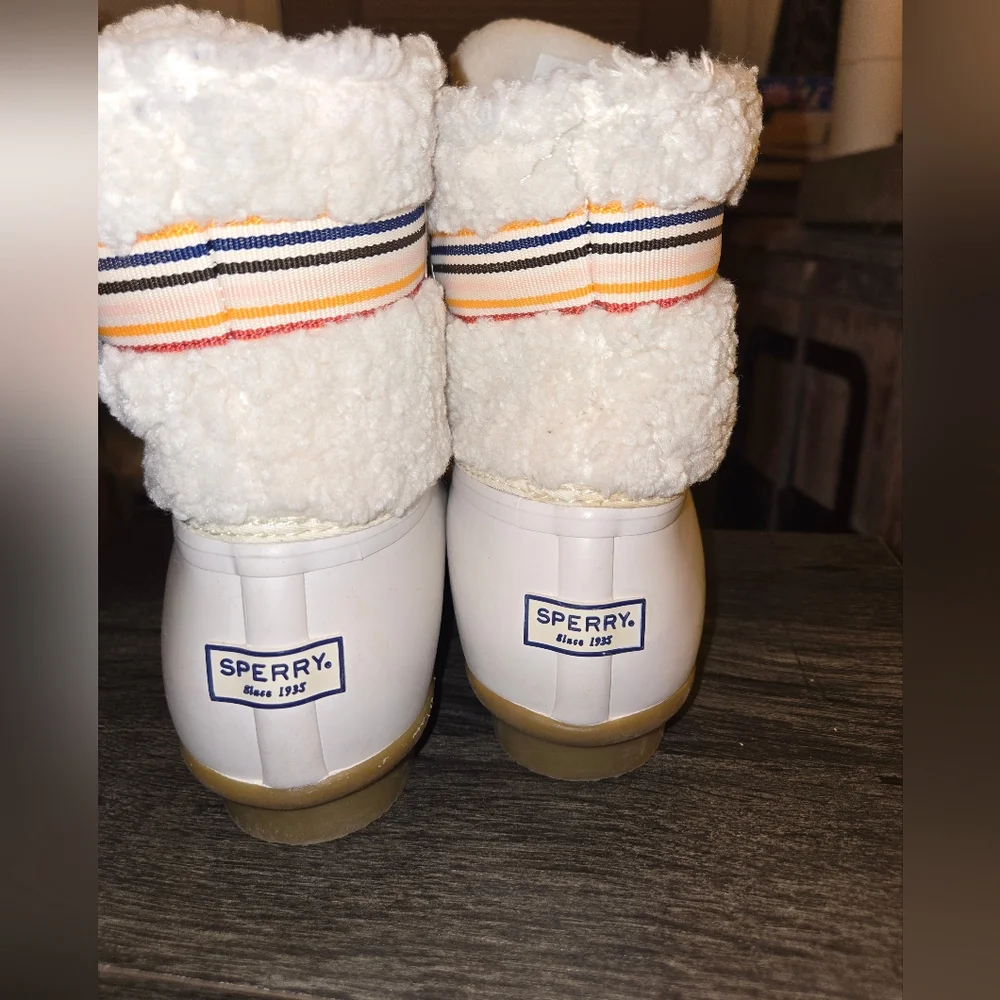 Sperry Saltwater Sherpa Duck Boot Size 12